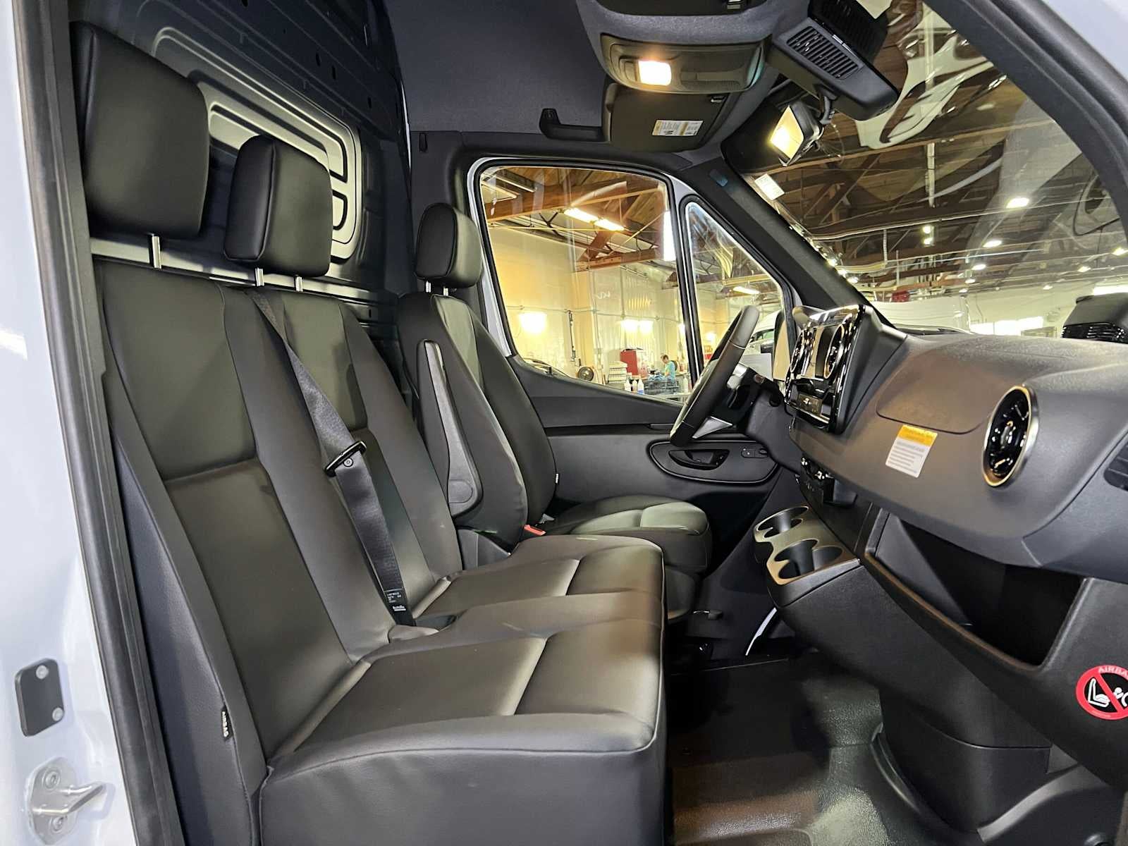 2026 Mercedes-Benz Sprinter Cargo 2500 Standard Roof I4 Diesel 144 RWD