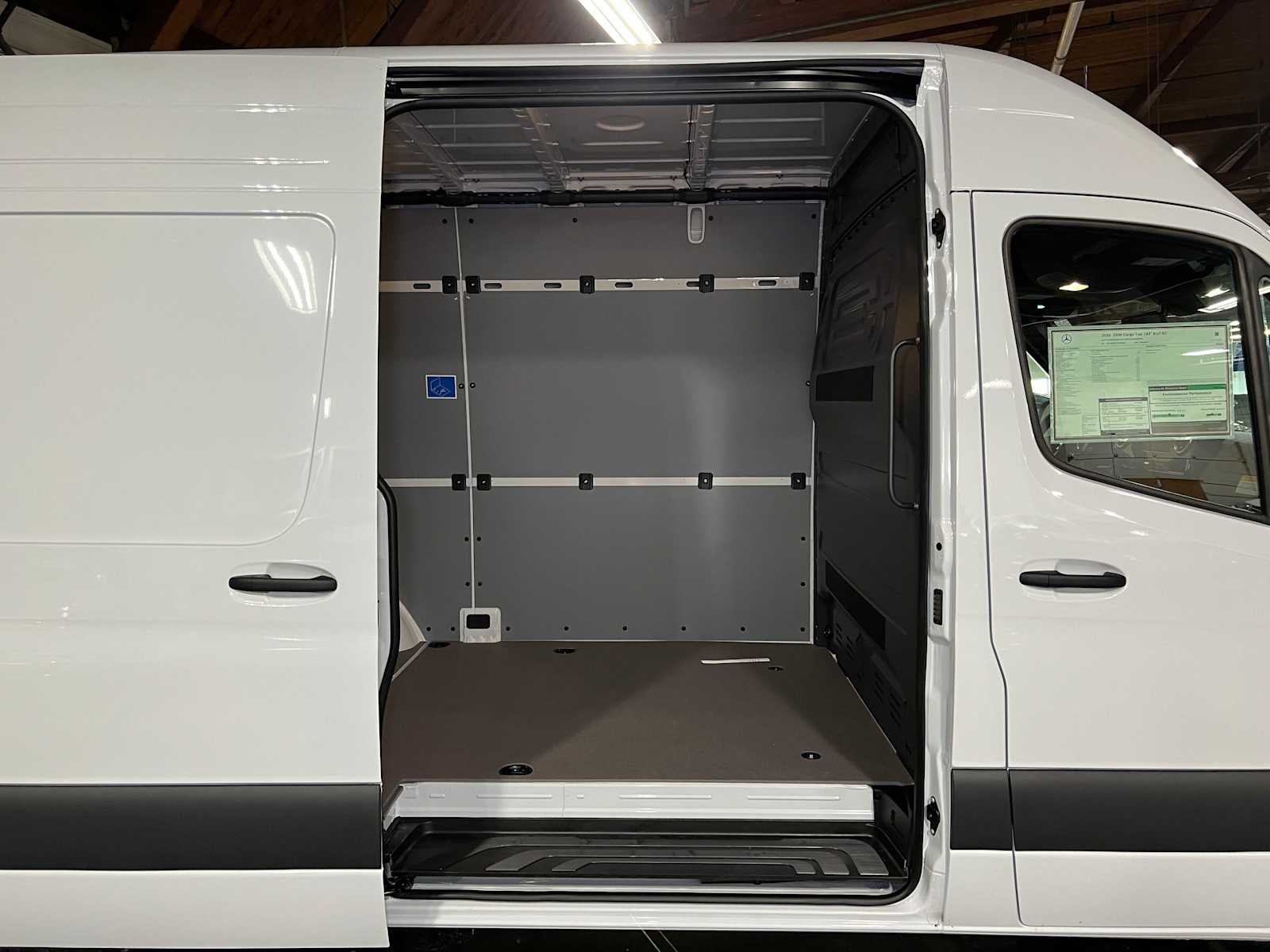 2026 Mercedes-Benz Sprinter Cargo 2500 Standard Roof I4 Diesel 144 RWD
