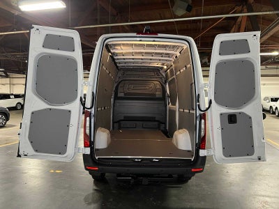 2026 Mercedes-Benz Sprinter Cargo 2500 Standard Roof I4 Diesel 144 RWD