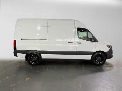 2026 Mercedes-Benz Sprinter Cargo 2500 Standard Roof I4 Diesel 144 RWD