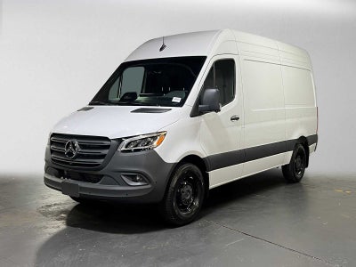 2026 Mercedes-Benz Sprinter Cargo 2500 Standard Roof I4 Diesel 144 RWD