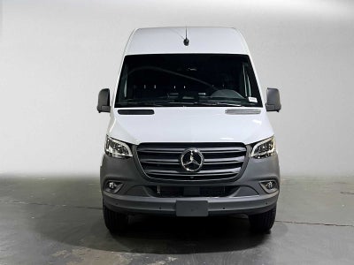 2026 Mercedes-Benz Sprinter Cargo 2500 Standard Roof I4 Diesel 144 RWD