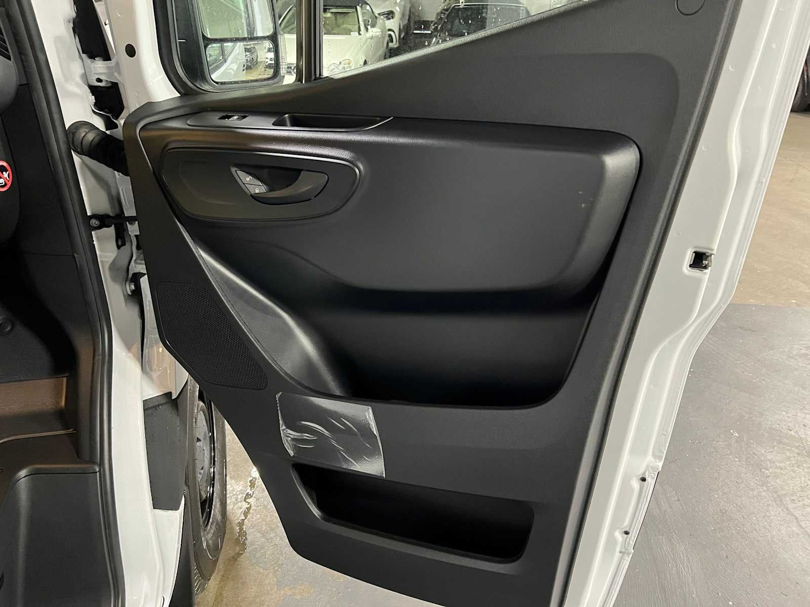 2026 Mercedes-Benz Sprinter Cargo 2500 Standard Roof I4 Diesel 144 RWD