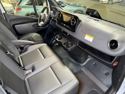 2026 Mercedes-Benz Sprinter Cargo 2500 Standard Roof I4 Diesel 144 RWD