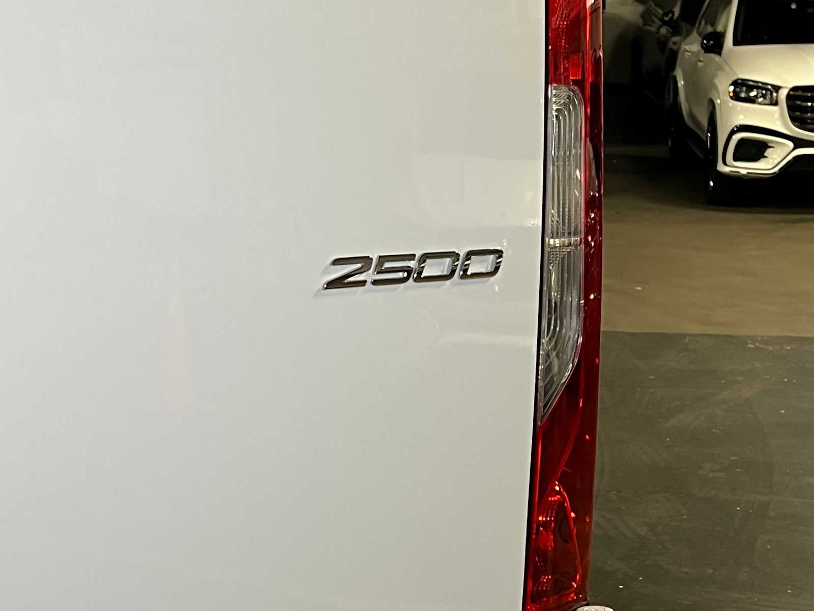 2025 Mercedes-Benz Sprinter Cargo Van 2500 Standard Roof I4 Diesel 144" RWD