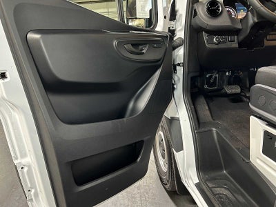 2025 Mercedes-Benz Sprinter Cargo Van 2500 Standard Roof I4 Diesel 144" RWD