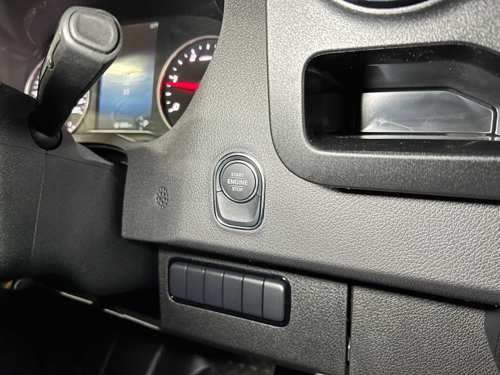 2025 Mercedes-Benz Sprinter Cargo Van 2500 Standard Roof I4 Diesel 144" RWD