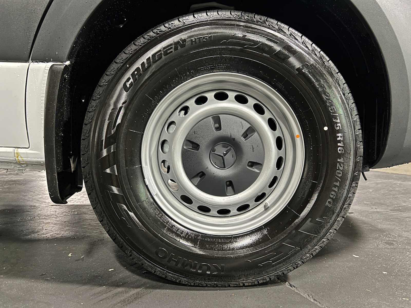 2025 Mercedes-Benz Sprinter Cargo Van 2500 Standard Roof I4 Diesel 144" RWD