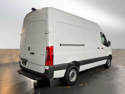 2025 Mercedes-Benz Sprinter Cargo Van 2500 Standard Roof I4 Diesel 144" RWD