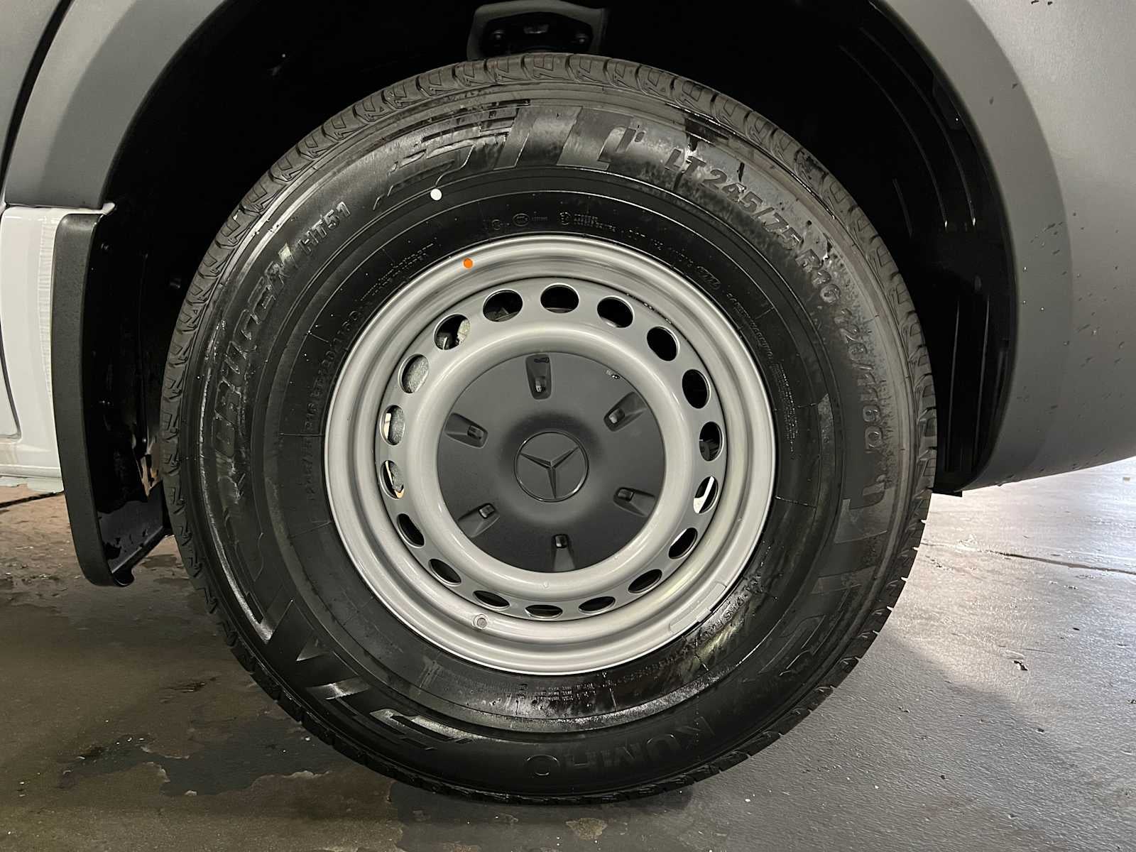 2025 Mercedes-Benz Sprinter Cargo Van 2500 Standard Roof I4 Diesel 144" RWD