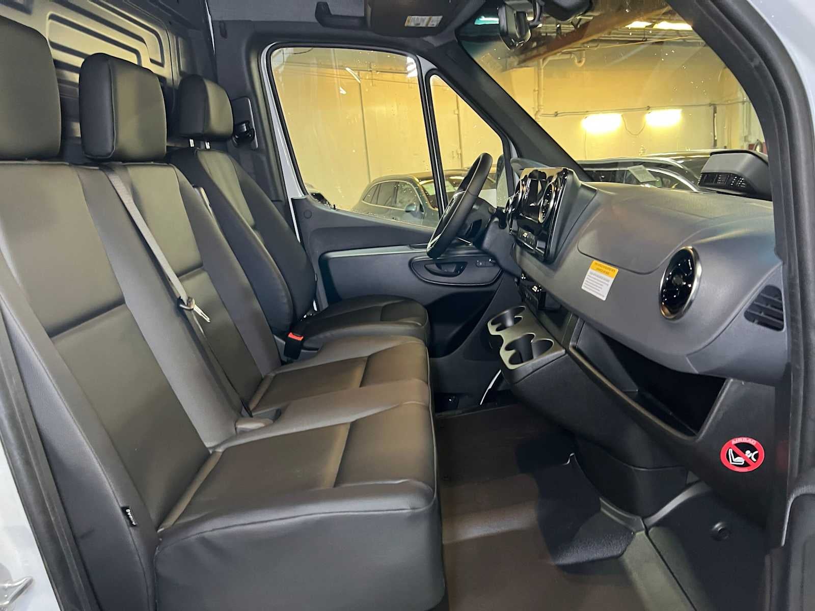 2026 Mercedes-Benz Sprinter Cargo 2500 Standard Roof I4 Diesel 144 RWD