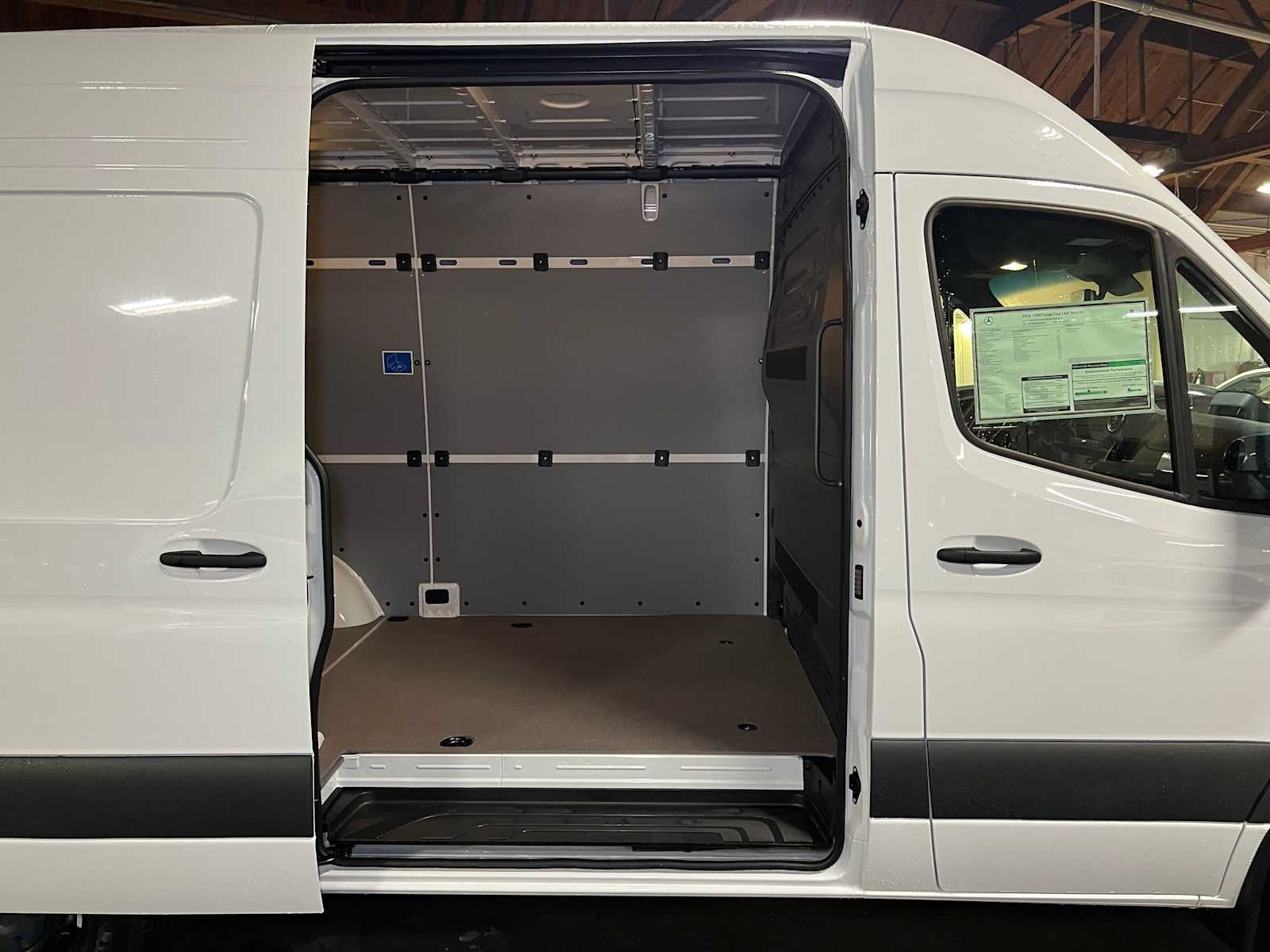 2026 Mercedes-Benz Sprinter Cargo 2500 Standard Roof I4 Diesel 144 RWD
