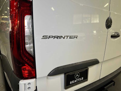 2026 Mercedes-Benz Sprinter Cargo 2500 Standard Roof I4 Diesel 144 RWD