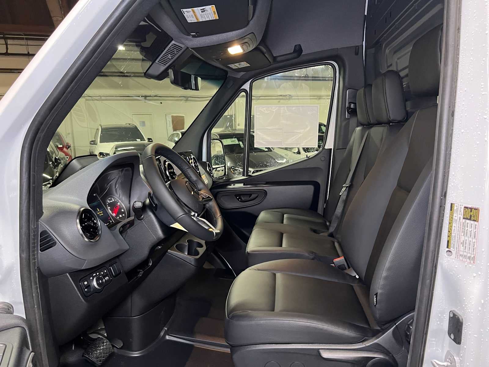 2026 Mercedes-Benz Sprinter Cargo 2500 Standard Roof I4 Diesel 144 RWD