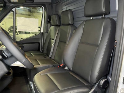 2026 Mercedes-Benz Sprinter Cargo 2500 Standard Roof I4 Diesel 144 RWD