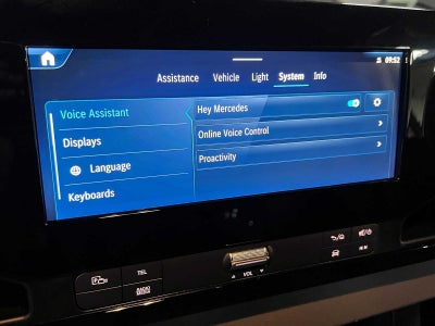 2026 Mercedes-Benz Sprinter Cargo 2500 Standard Roof I4 Diesel 144 RWD