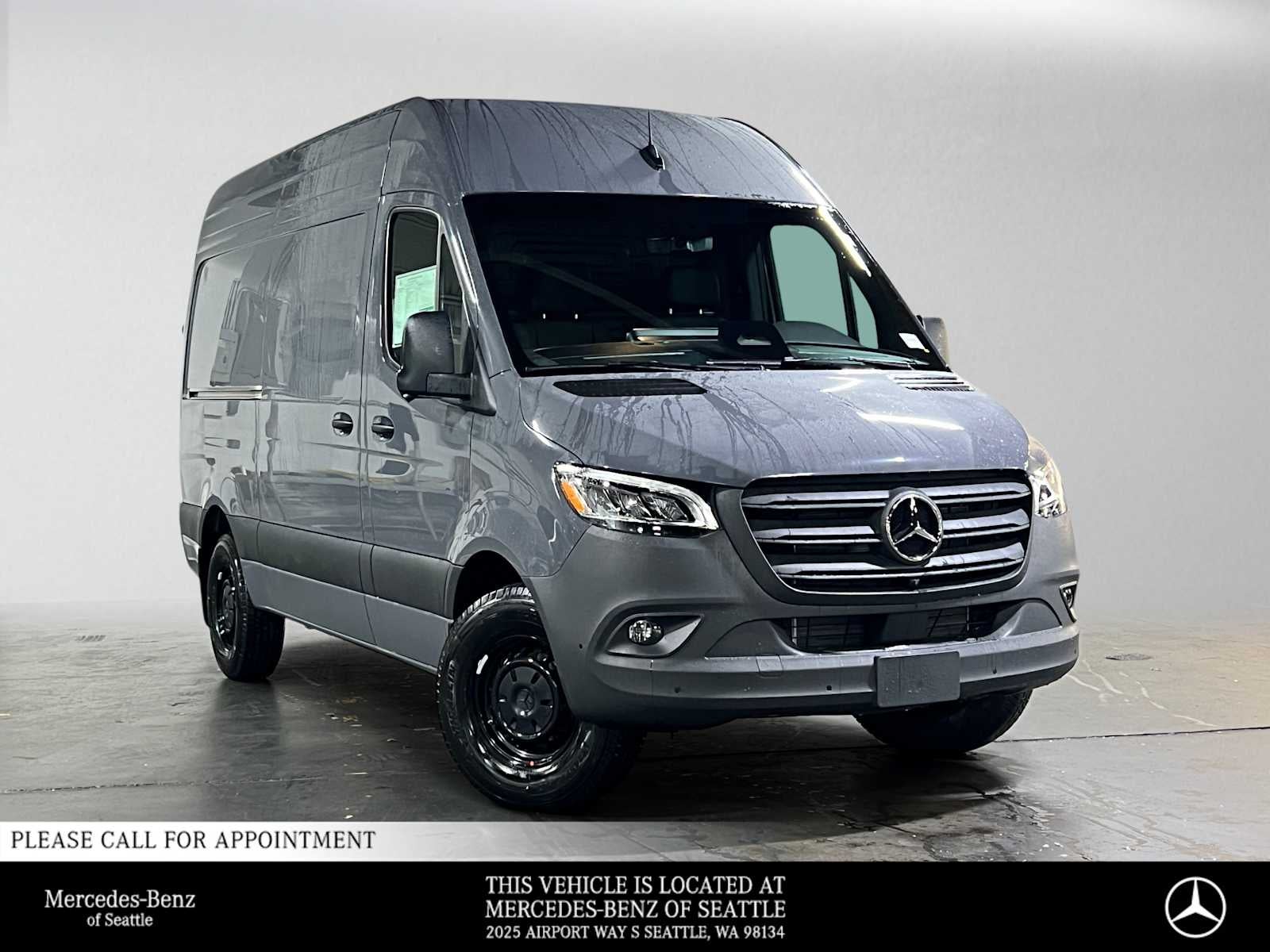 2026 Mercedes-Benz Sprinter Cargo 2500 Standard Roof I4 Diesel 144 RWD