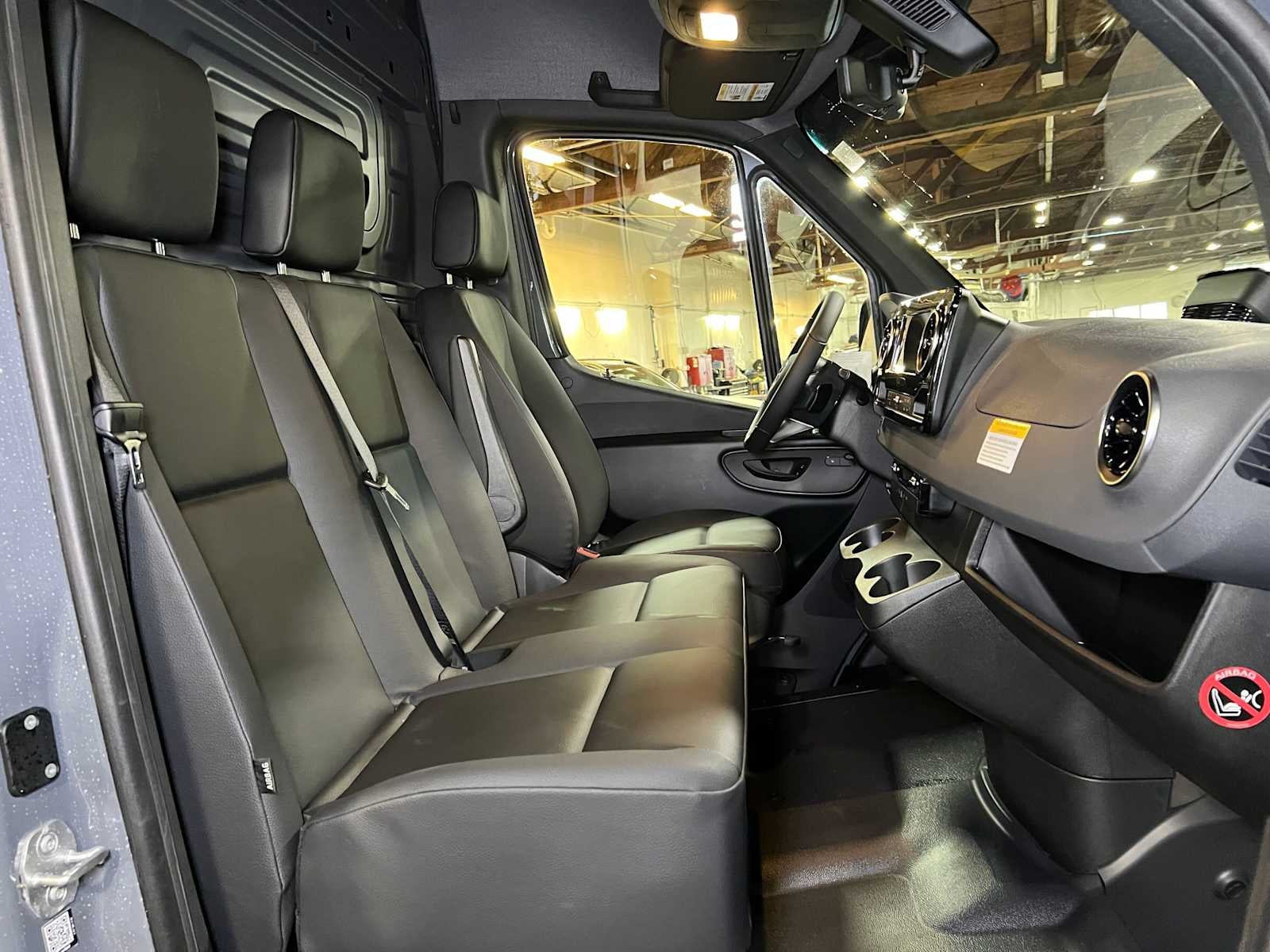 2026 Mercedes-Benz Sprinter Cargo 2500 Standard Roof I4 Diesel 144 RWD