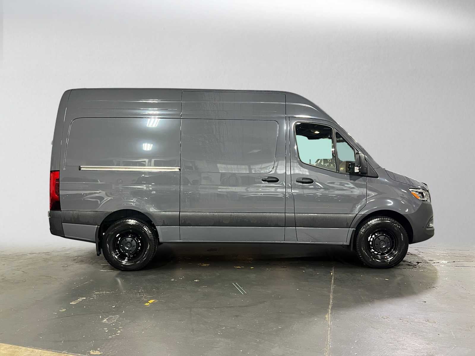 2026 Mercedes-Benz Sprinter Cargo 2500 Standard Roof I4 Diesel 144 RWD