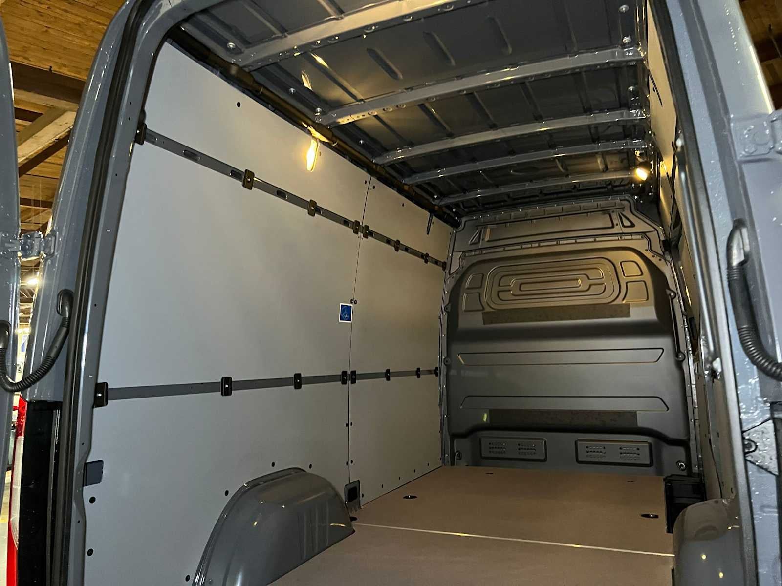 2026 Mercedes-Benz Sprinter Cargo 2500 Standard Roof I4 Diesel 144 RWD
