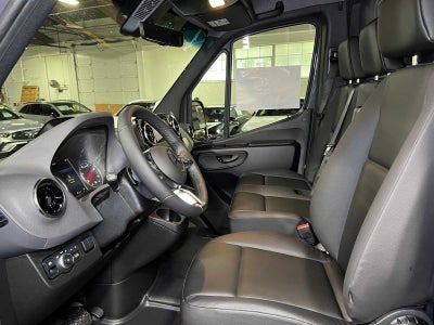 2026 Mercedes-Benz Sprinter Cargo 2500 Standard Roof I4 Diesel 144 RWD