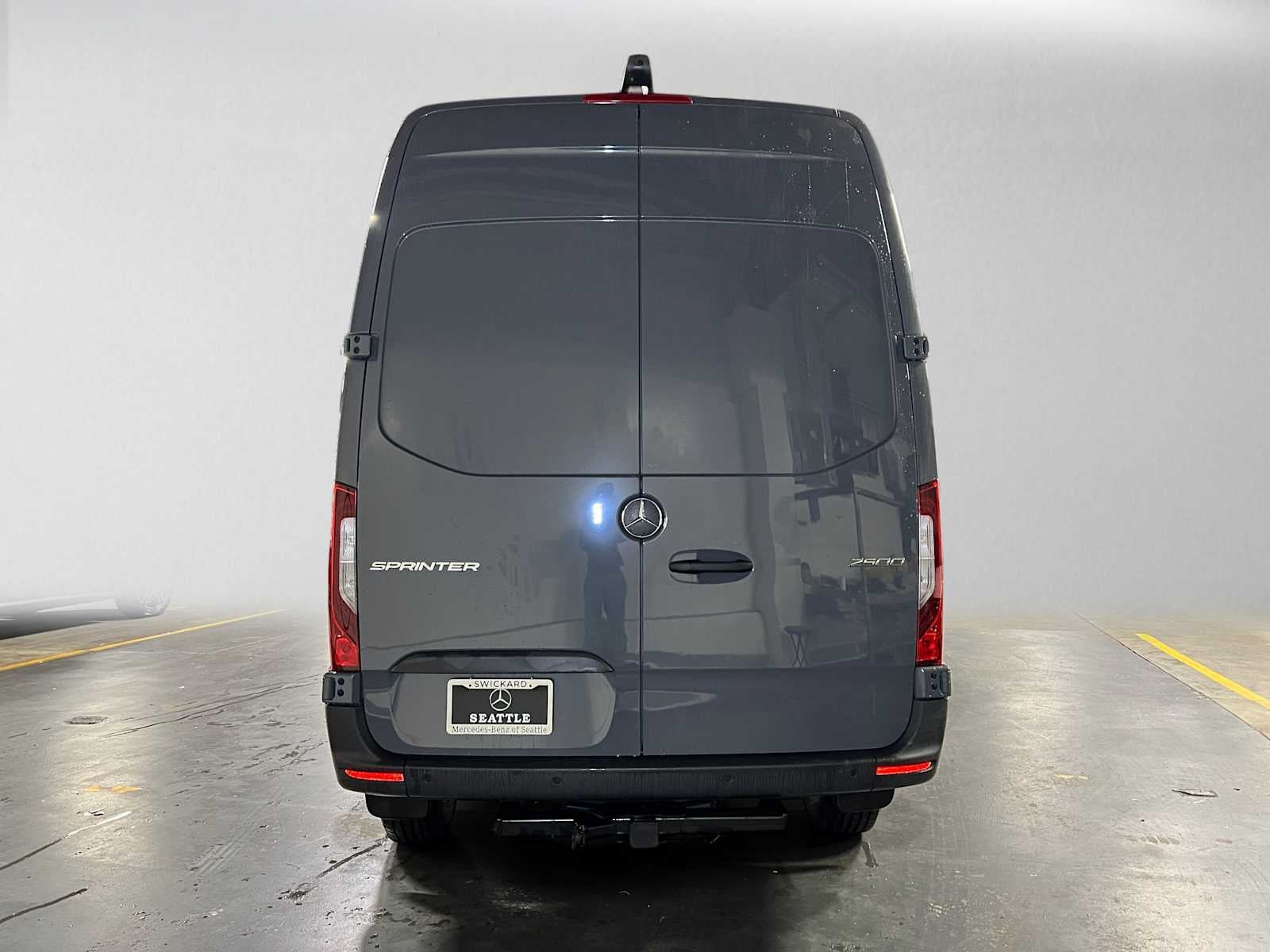 2026 Mercedes-Benz Sprinter Cargo 2500 Standard Roof I4 Diesel 144 RWD