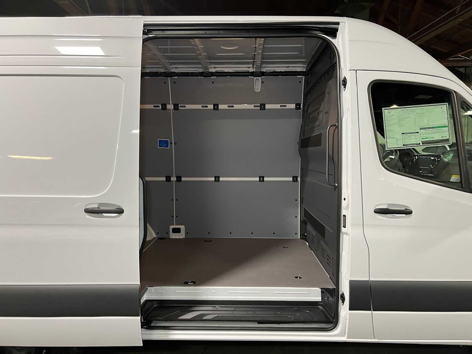 2026 Mercedes-Benz Sprinter Cargo 2500 Standard Roof I4 Diesel 144 RWD