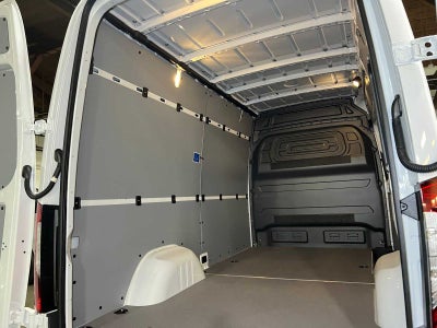 2026 Mercedes-Benz Sprinter Cargo 2500 Standard Roof I4 Diesel 144 RWD
