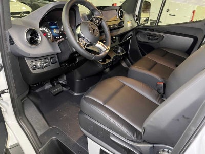 2026 Mercedes-Benz Sprinter Cargo 2500 Standard Roof I4 Diesel 144 RWD