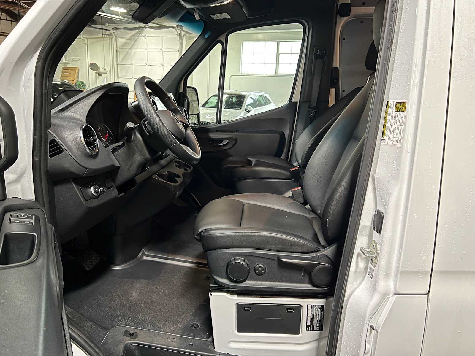 2025 Mercedes-Benz Sprinter Cargo Van 2500 Standard Roof I4 Diesel 144 RWD