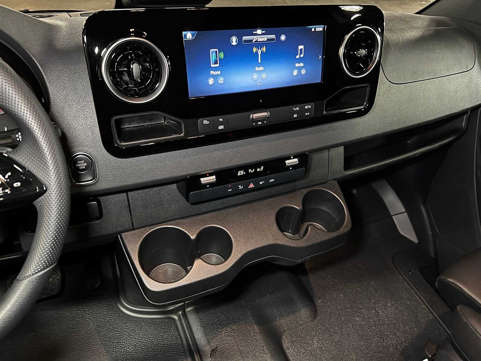 2025 Mercedes-Benz Sprinter Cargo Van 2500 Standard Roof I4 Diesel 144 RWD