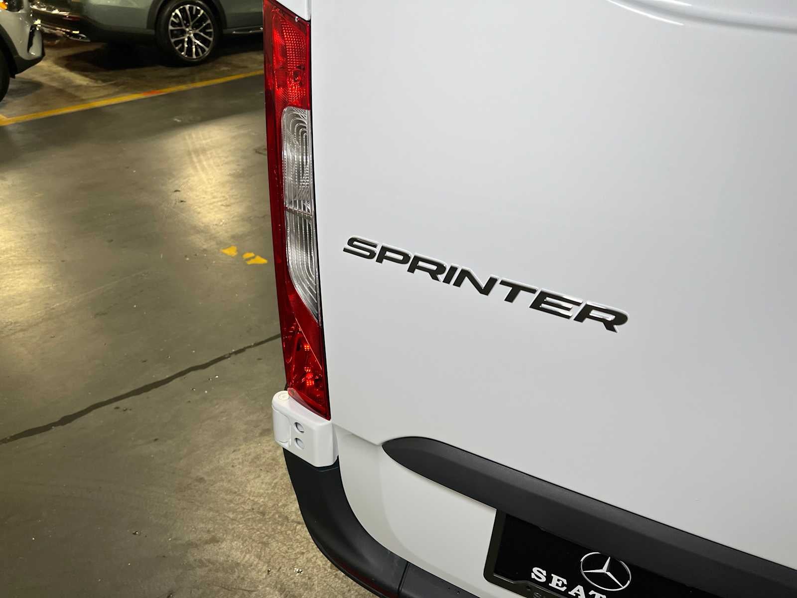 2025 Mercedes-Benz Sprinter Cargo Van 2500 Standard Roof I4 Diesel 144" RWD