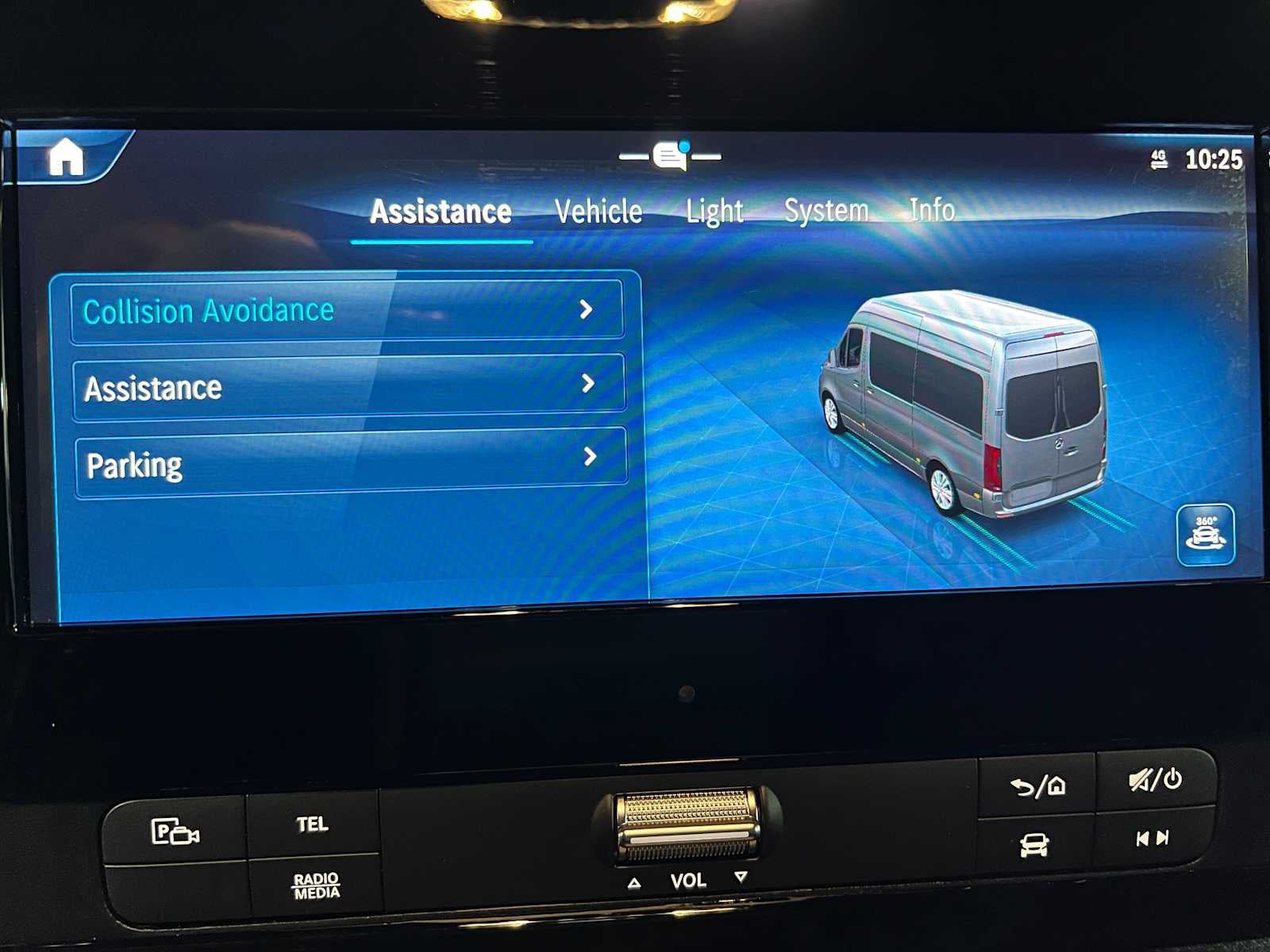 2025 Mercedes-Benz Sprinter Cargo Van 2500 Standard Roof I4 Diesel 144" RWD