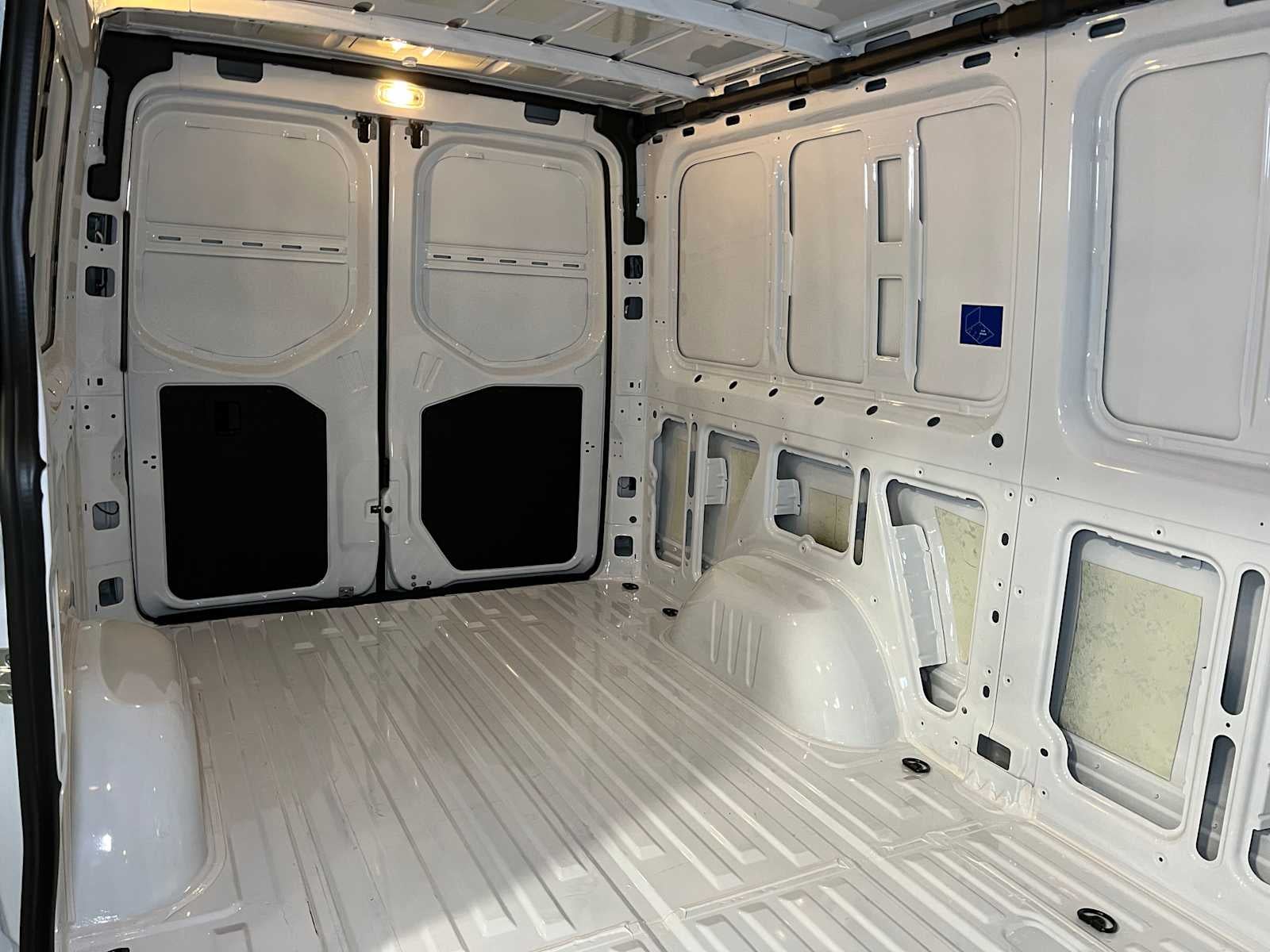 2025 Mercedes-Benz Sprinter Cargo Van 2500 Standard Roof I4 Diesel 144" RWD