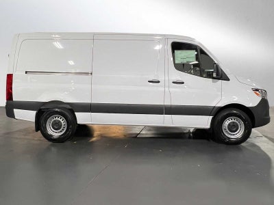 2025 Mercedes-Benz Sprinter Cargo Van 2500 Standard Roof I4 Diesel 144" RWD