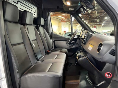 2026 Mercedes-Benz Sprinter Cargo 2500 Standard Roof I4 Diesel 144 RWD