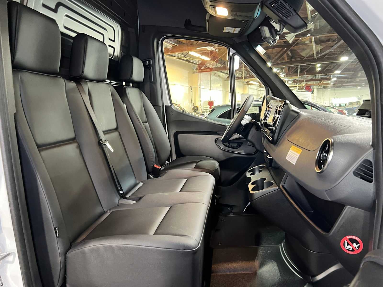 2026 Mercedes-Benz Sprinter Cargo 2500 Standard Roof I4 Diesel 144 RWD