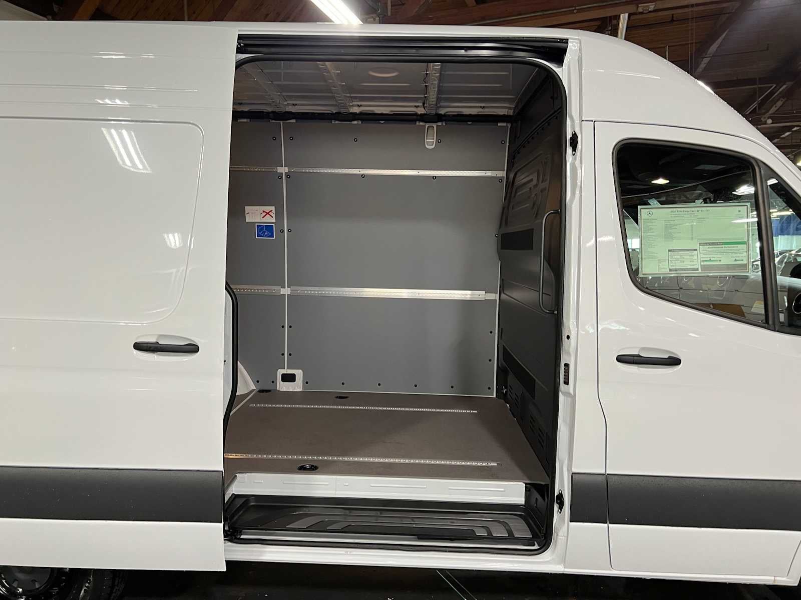 2026 Mercedes-Benz Sprinter Cargo 2500 Standard Roof I4 Diesel 144 RWD