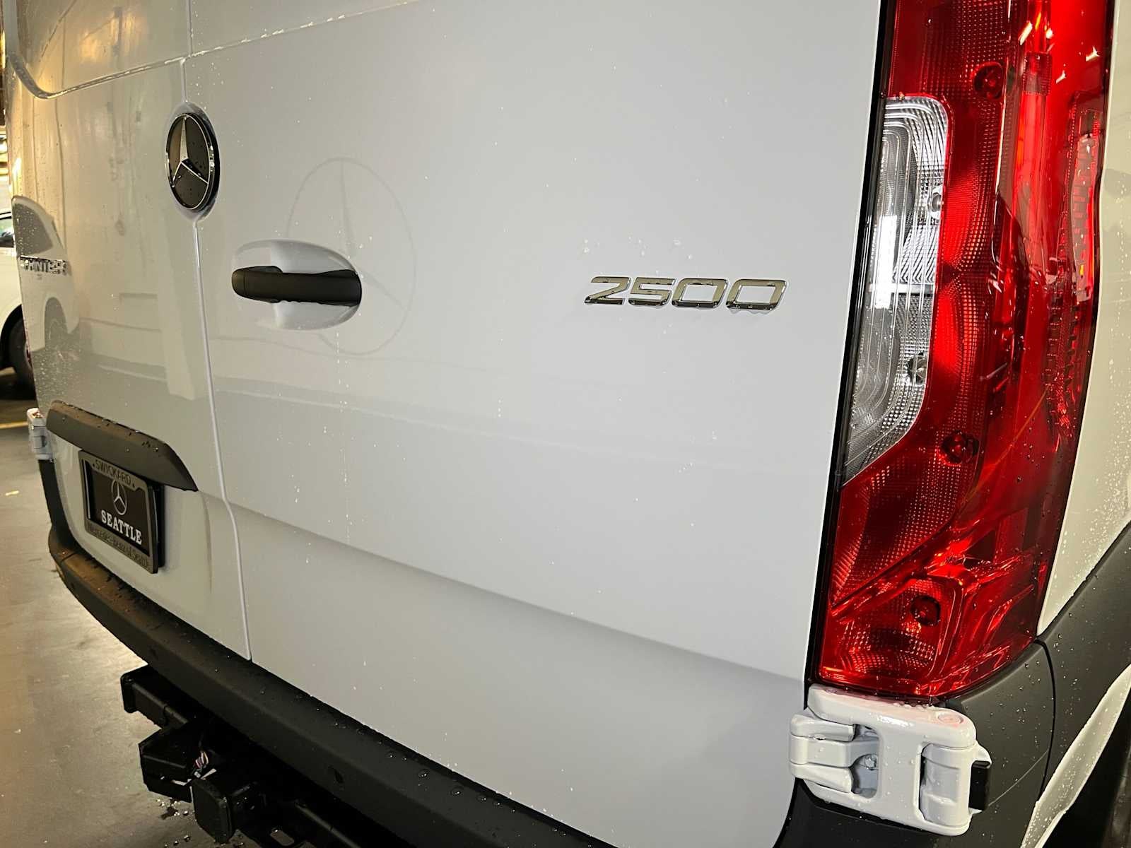 2026 Mercedes-Benz Sprinter Cargo 2500 Standard Roof I4 Diesel 144 RWD