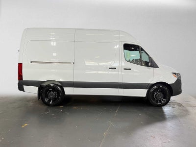 2026 Mercedes-Benz Sprinter Cargo 2500 Standard Roof I4 Diesel 144 RWD