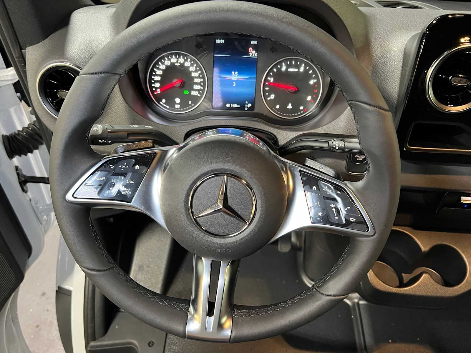 2026 Mercedes-Benz Sprinter Cargo 2500 Standard Roof I4 Diesel 144 RWD