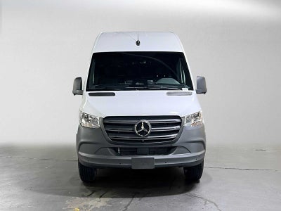 2026 Mercedes-Benz Sprinter Cargo 2500 Standard Roof I4 Diesel 144 RWD