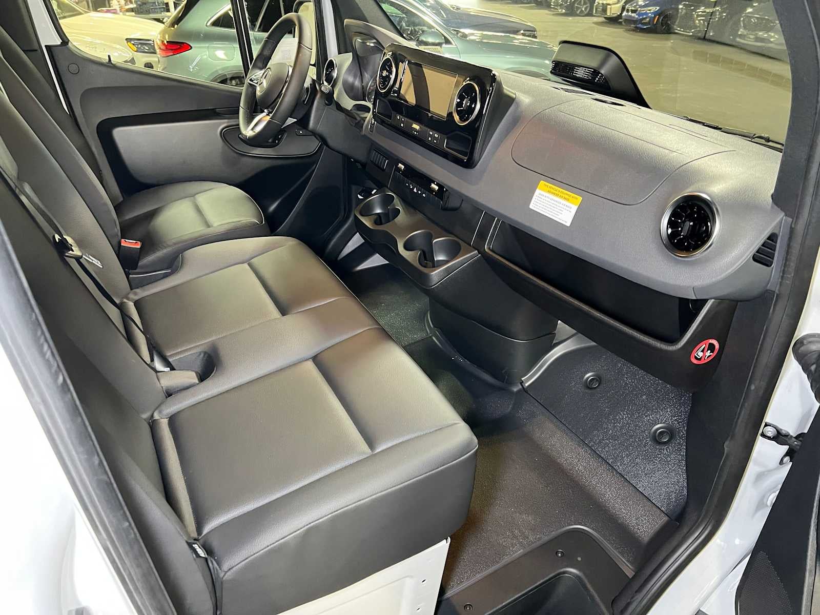 2026 Mercedes-Benz Sprinter Cargo 2500 Standard Roof I4 Diesel 144 RWD