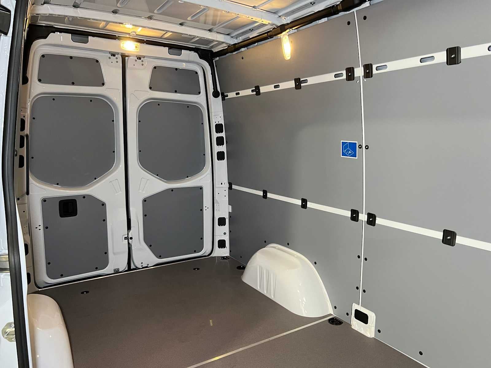2026 Mercedes-Benz Sprinter Cargo 2500 Standard Roof I4 Diesel 144 RWD
