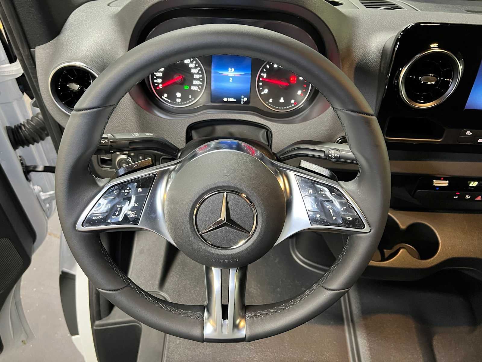 2026 Mercedes-Benz Sprinter Cargo 2500 Standard Roof I4 Diesel 144 RWD