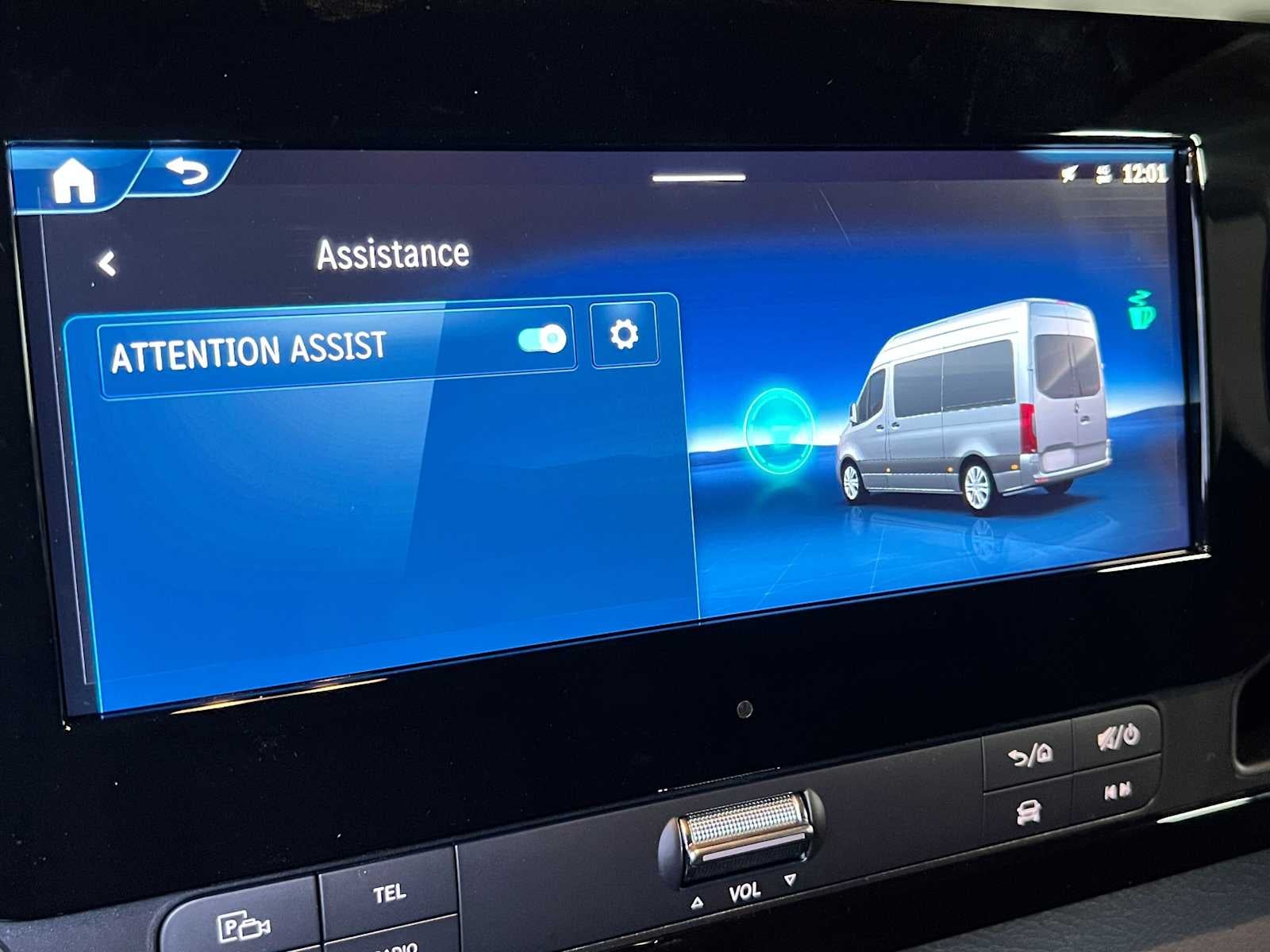 2026 Mercedes-Benz Sprinter Cargo 2500 Standard Roof I4 Diesel 144 RWD