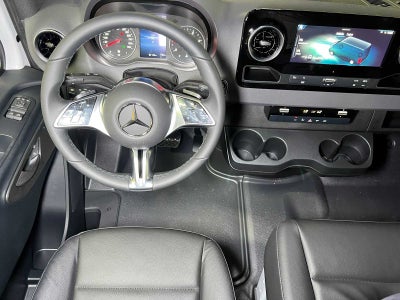 2026 Mercedes-Benz Sprinter Cargo 2500 Standard Roof I4 Diesel 144 RWD