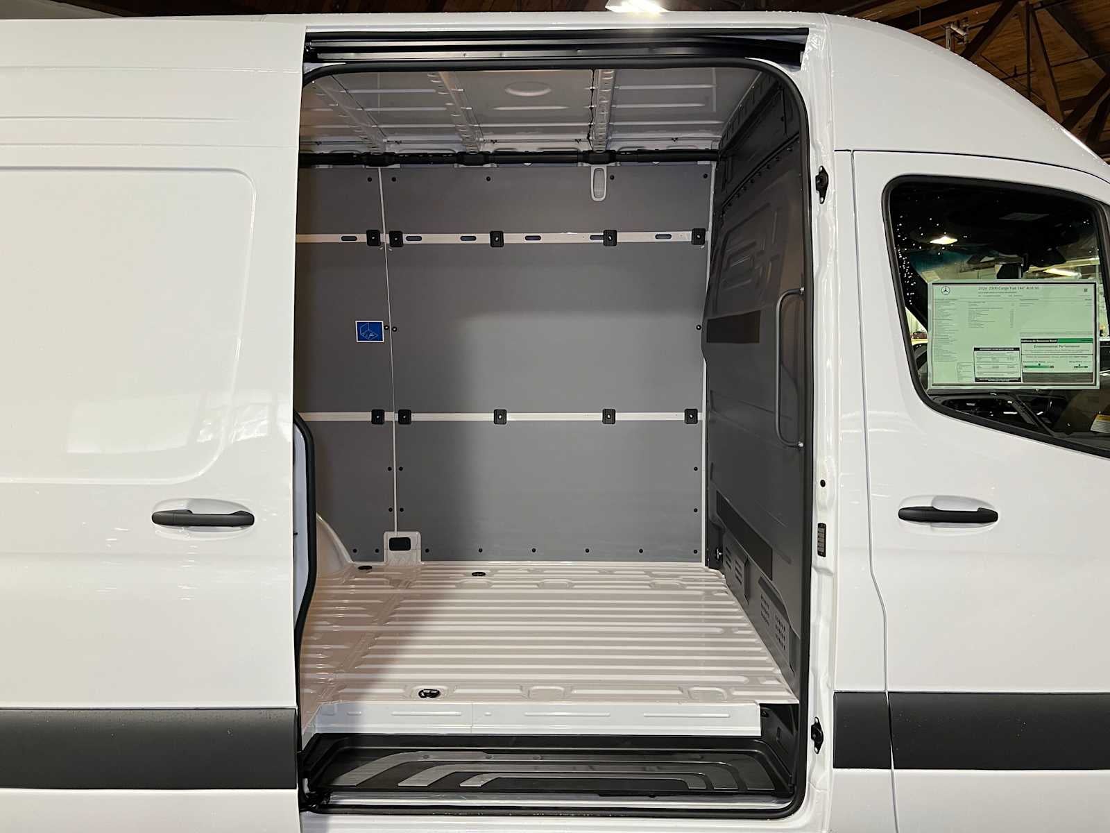 2026 Mercedes-Benz Sprinter Cargo 2500 Standard Roof I4 Diesel 144 RWD