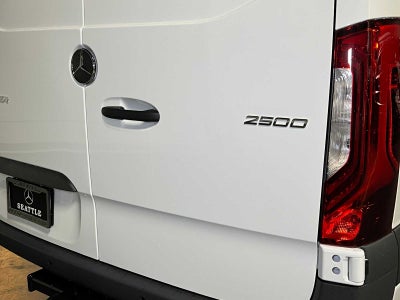 2026 Mercedes-Benz Sprinter Cargo 2500 Standard Roof I4 Diesel 144 RWD