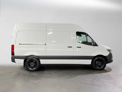 2026 Mercedes-Benz Sprinter Cargo 2500 Standard Roof I4 Diesel 144 RWD
